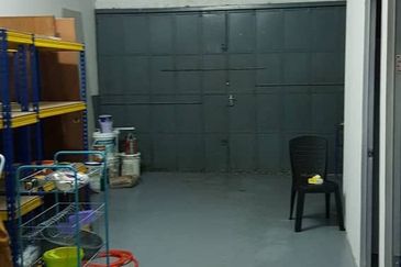 Taman Sri Putri Skudai Shop Intermediate For Rent Bare Unit