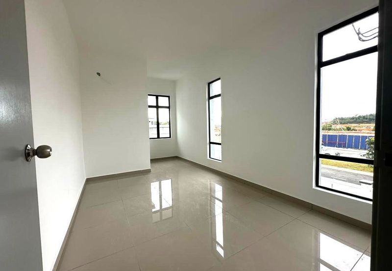 Lily 3 Bestari Indah Ulu Tiram Double Storey Terrace For Sale Corner Brand New House