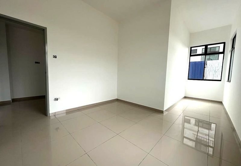 Lily 3 Bestari Indah Ulu Tiram Double Storey Terrace For Sale Corner Brand New House