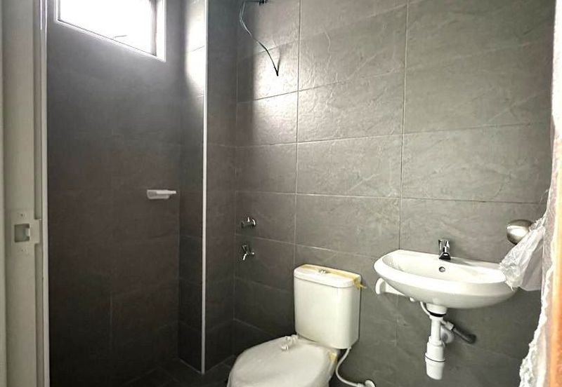 Lily 3 Bestari Indah Ulu Tiram Double Storey Terrace For Sale Corner Brand New House