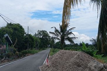 𝐓𝐀𝐍𝐀𝐇 𝐋𝐎𝐓 𝐌𝐔𝐑𝐀𝐇 𝐒𝐆 𝐍𝐀𝐆𝐀 𝐏𝐎𝐍𝐓𝐈𝐀𝐍 Mukim Api Api 