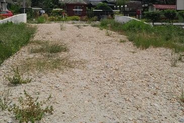 𝗔𝗡𝗔𝗛 𝗟𝗢𝗧 𝗠𝗨𝗥𝗔𝗛 𝗣𝗔𝗥𝗜𝗧 𝗟𝗔𝗣𝗜𝗦 𝗦𝗘𝗠𝗔𝗥𝗔𝗡𝗚 𝗕𝗔𝗧𝗨 𝗣𝗔𝗛𝗔T