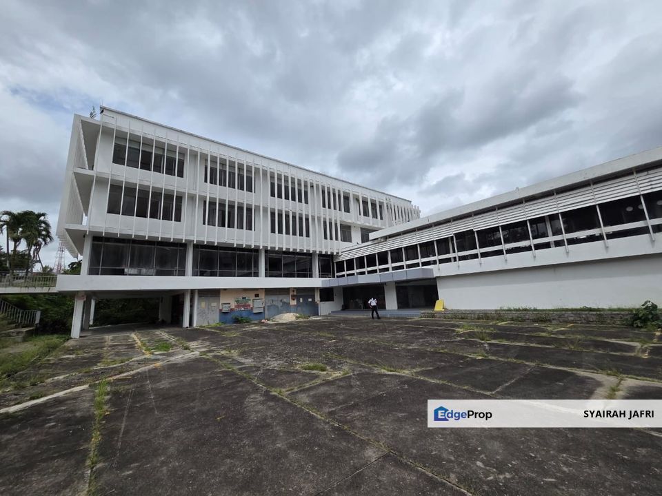 𝗖𝗼𝗺𝗺𝗲𝗿𝗰𝗶𝗮𝗹 𝗝𝗮𝗹𝗮𝗻 𝗗𝘂𝗸𝗲 𝗝𝗼𝗵𝗼𝗿 𝗕𝗮𝗵𝗿𝘂 𝗧𝗼𝘄𝗻 , Johor, Johor Bahru