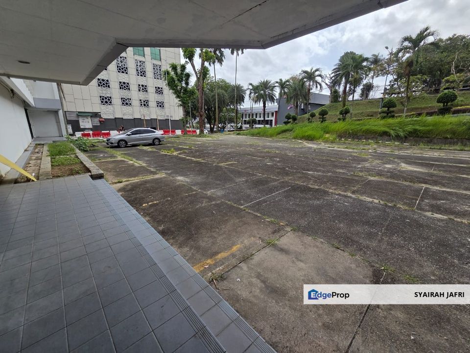 𝗖𝗼𝗺𝗺𝗲𝗿𝗰𝗶𝗮𝗹 𝗝𝗮𝗹𝗮𝗻 𝗗𝘂𝗸𝗲 𝗝𝗼𝗵𝗼𝗿 𝗕𝗮𝗵𝗿𝘂 𝗧𝗼𝘄𝗻 , Johor, Johor Bahru