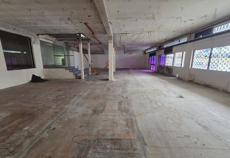 𝗖𝗼𝗺𝗺𝗲𝗿𝗰𝗶𝗮𝗹 𝗝𝗮𝗹𝗮𝗻 𝗗𝘂𝗸𝗲 𝗝𝗼𝗵𝗼𝗿 𝗕𝗮𝗵𝗿𝘂 𝗧𝗼𝘄𝗻 