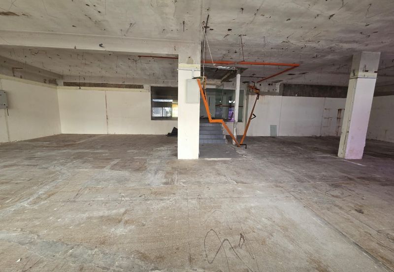 𝗖𝗼𝗺𝗺𝗲𝗿𝗰𝗶𝗮𝗹 𝗝𝗮𝗹𝗮𝗻 𝗗𝘂𝗸𝗲 𝗝𝗼𝗵𝗼𝗿 𝗕𝗮𝗵𝗿𝘂 𝗧𝗼𝘄𝗻 