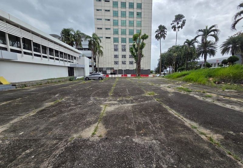 𝗖𝗼𝗺𝗺𝗲𝗿𝗰𝗶𝗮𝗹 𝗝𝗮𝗹𝗮𝗻 𝗗𝘂𝗸𝗲 𝗝𝗼𝗵𝗼𝗿 𝗕𝗮𝗵𝗿𝘂 𝗧𝗼𝘄𝗻 