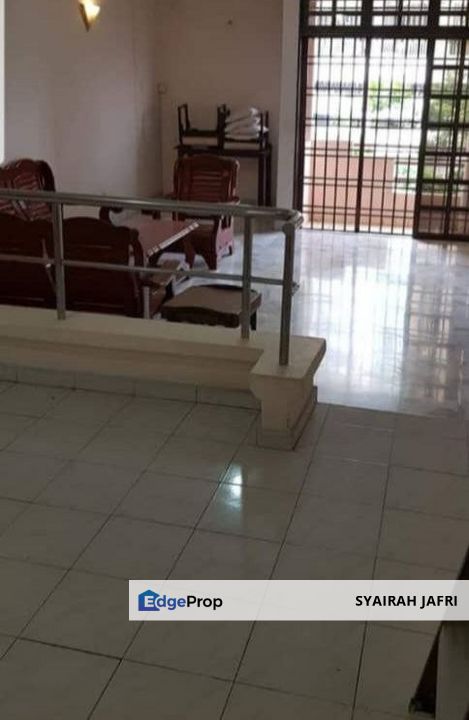 𝗙𝗼𝗿 𝗥𝗲𝗻𝘁 𝗙𝗿𝗶𝗻𝘇𝗮 𝗖𝗼𝘂𝗿𝘁 𝗖𝗼𝗻𝗱𝗼𝗺𝗶𝗻𝗶𝘂𝗺 𝗟𝗼𝘄 𝗗𝗲𝗽𝗼 𝗝𝗕 𝗖𝗶𝘁𝘆 , Johor, Johor Bahru