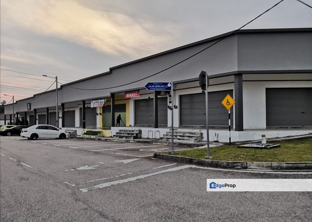 𝗞𝗲𝗱𝗮𝗶 𝗦𝗲𝘄𝗮 𝗚𝗲𝗺𝗶𝗹𝗮𝗻𝗴 𝗜𝗻𝗱𝗮𝗵𝗽𝘂𝗿𝗮 𝗞𝘂𝗹𝗮𝗶  , Johor, Kulai