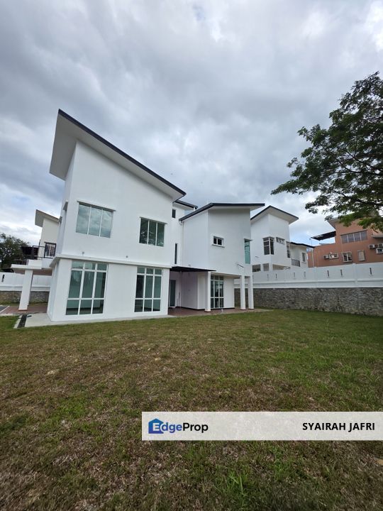 𝗕𝗮𝗻𝗴𝗹𝗼 𝗕𝗮𝗿𝘂 𝗡𝗼𝗻𝗴𝗰𝗵𝗶𝗸 𝗛𝗲𝗶𝗴𝗵𝘁𝘀 𝗥𝗶𝘇𝗮𝗯 𝗠𝗲𝗹𝗮𝘆𝘂, Johor, Johor Bahru