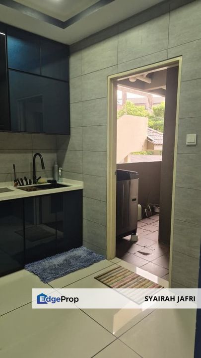 𝐅𝐎𝐑 𝐒𝐀𝐋𝐄 𝐋𝐀𝐑𝐊𝐈𝐍 𝐑𝐄𝐒𝐈𝐃𝐄𝐍𝐂𝐄 𝐀𝐏𝐀𝐑𝐓𝐌𝐄𝐍𝐓 𝐂𝐈𝐐 𝟒.𝟐𝐊𝐌, Johor, Johor Bahru