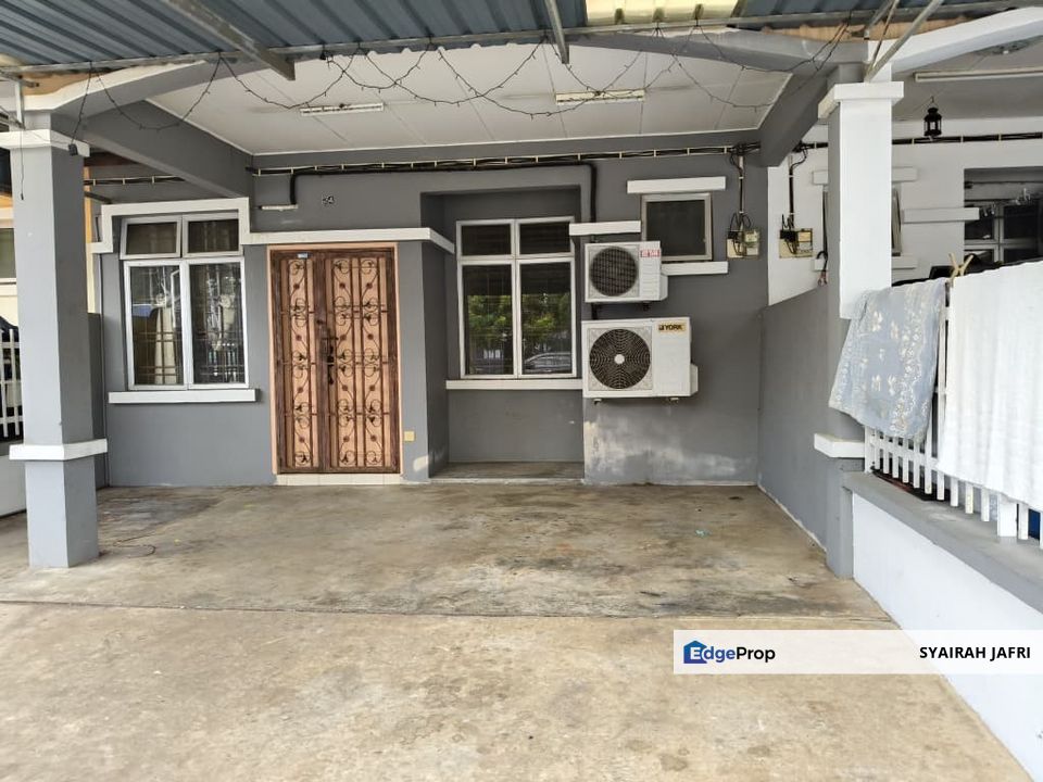 𝗙𝗼𝗿 𝗦𝗮𝗹𝗲 𝗧𝗮𝗺𝗮𝗻 𝗡𝘂𝘀𝗮 𝗗𝗮𝗺𝗮𝗶 𝗧𝗲𝗿𝗿𝗮𝗰𝗲 𝗛𝗼𝘂𝘀𝗲 𝗣𝗮𝘀𝗶𝗿 𝗚𝘂𝗱𝗮𝗻g, Johor, Pasir Gudang