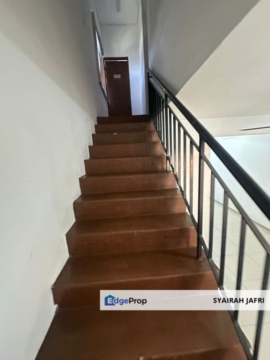 𝐑𝐮𝐦𝐚𝐡 𝐒𝐞𝐰𝐚 𝐋𝐚𝐝𝐢𝐧𝐠 𝐏𝐮𝐭𝐞𝐫𝐢 𝐖𝐚𝐧𝐠𝐬𝐚 𝐔𝐥𝐮 𝐓𝐢𝐫𝐚𝐦, Johor, Ulu Tiram