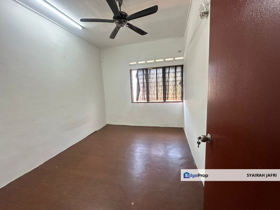 𝐑𝐮𝐦𝐚𝐡 𝐒𝐞𝐰𝐚 𝐋𝐚𝐝𝐢𝐧𝐠 𝐏𝐮𝐭𝐞𝐫𝐢 𝐖𝐚𝐧𝐠𝐬𝐚 𝐔𝐥𝐮 𝐓𝐢𝐫𝐚𝐦, Johor, Ulu Tiram