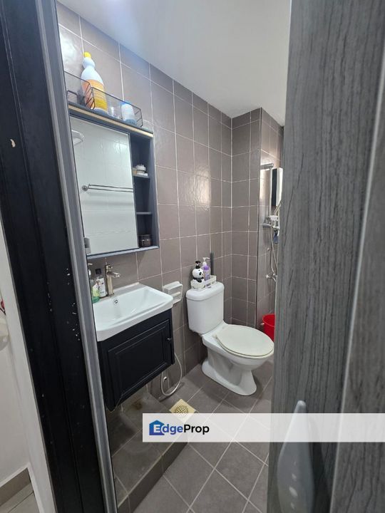 𝗦𝗨𝗥𝗜𝗔𝗠𝗔𝗦 𝗦𝗨𝗜𝗧𝗘𝗦 𝟰.𝟰𝗞𝗠 𝗖𝗜𝗤 𝗝𝗕 𝗖𝗜𝗧𝗬 𝗙𝗢𝗥 𝗥𝗘𝗡𝗧, Johor, Johor Bahru