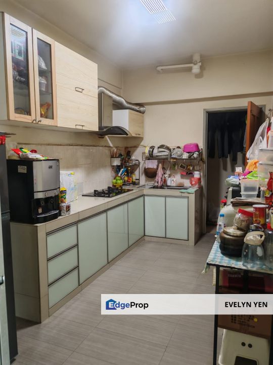 (Bayu Puteri 3) Apartment ,Renovated Unit., Johor, Johor Bahru