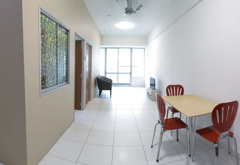 Akademik Suite @ Mount Austin