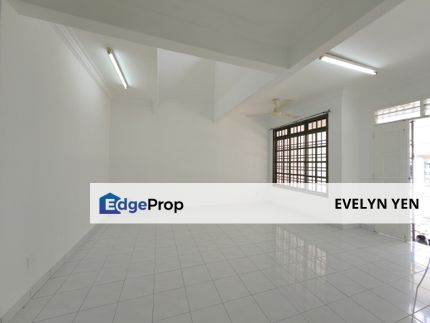 ( Bandar Seri Alam ) Jalan Gunung, 1.5 Storey Terrace House, Freehold ., Johor, Masai