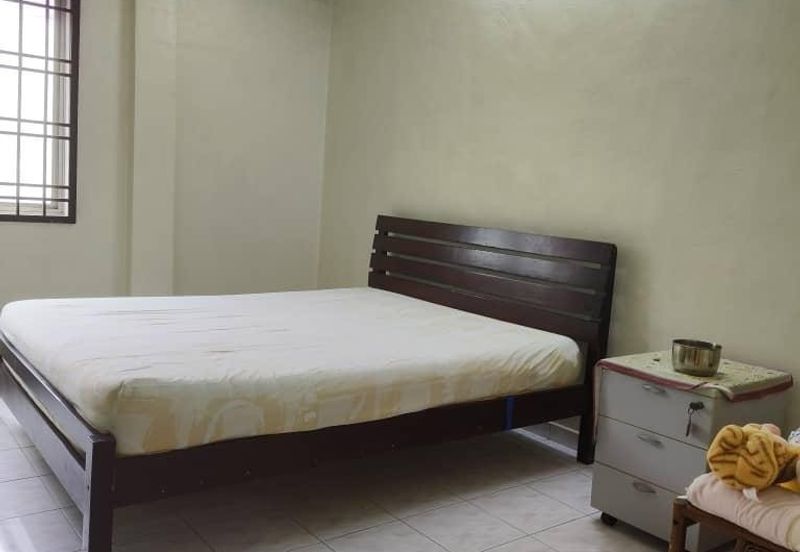 Sri Intan (Bandar Seri Alam)