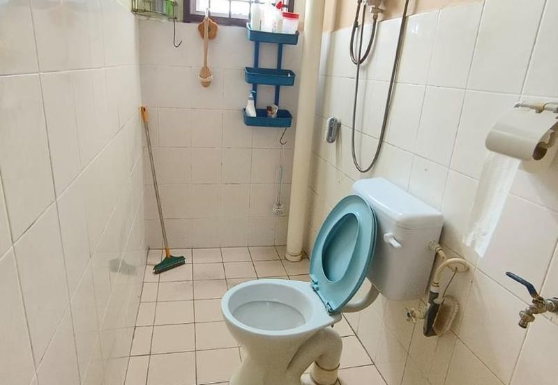 Sri Intan (Bandar Seri Alam)