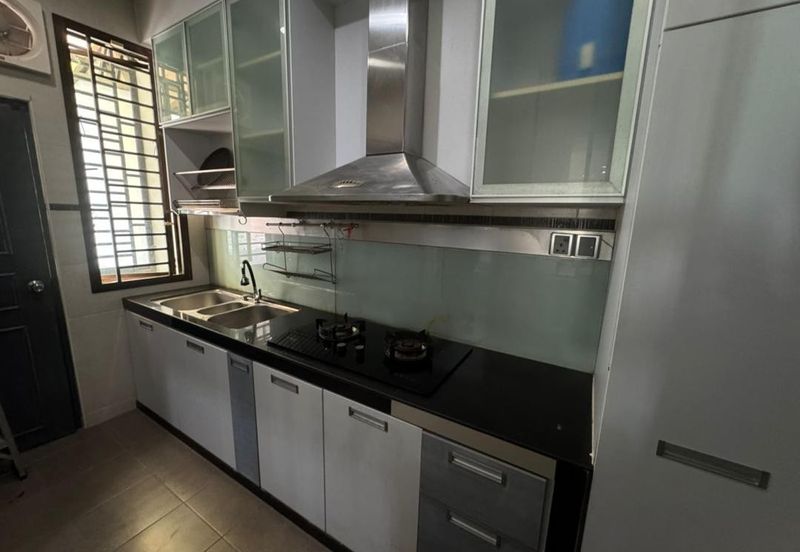 Taman Austin Heights