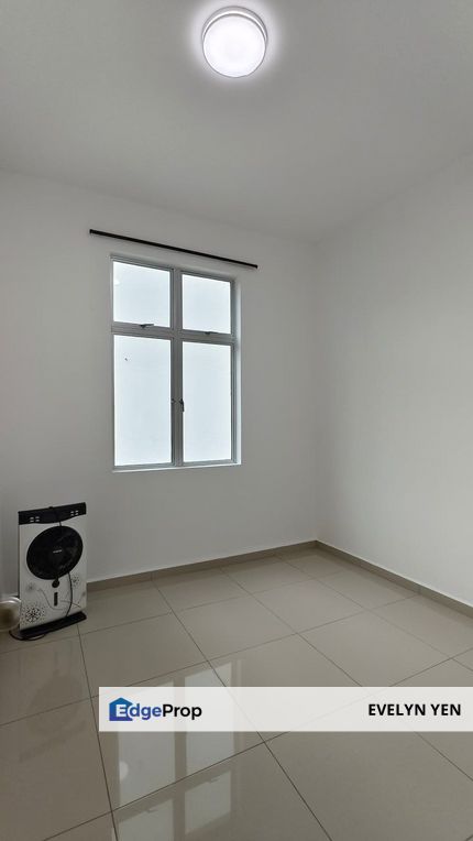Taman Seri Molek Apartment , Fully Furnished ,Low Floor., Johor, Masai