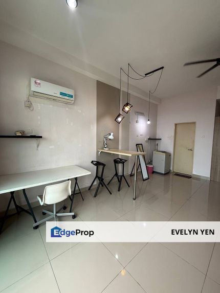 Palazio @ Taman Mount Austin @ Studio with Balcony / Fully Furnished., Johor, Johor Bahru