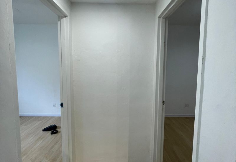 Flat Taman Plentong Utama