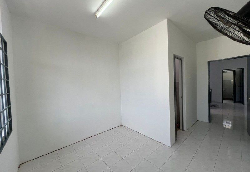 Summer Park Townhouse (Pangsapuri Alam Jaya), Bandar Baru Seri Alam