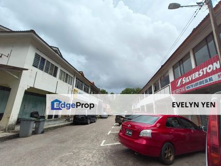 Taman Rinting @ 2-Storey Shoplot / Freehold /Behind Mydin., Johor, Masai