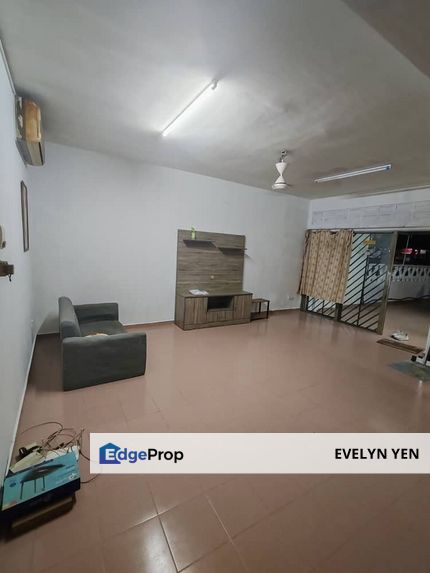 Permas Jaya @ 2-Storey Terrace House / Partial Furnished., Johor, Permas Jaya/Senibong