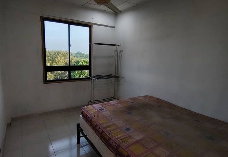 Sri Lanang Flat (Rumah Pangsa Sri Lanang)