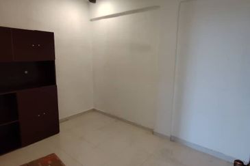 Sri Lanang Flat (Rumah Pangsa Sri Lanang)