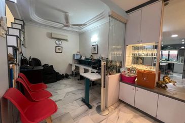 Taman Nong Chik Heights