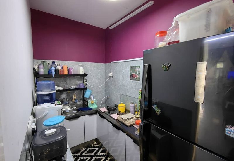 Maple Red, Adda Heights