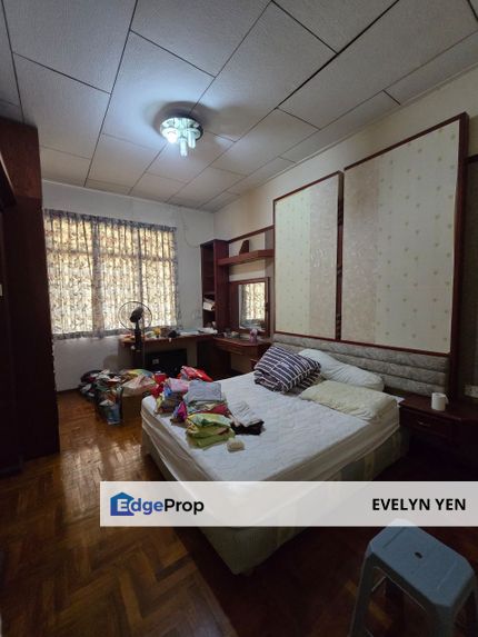Taman Daya @2-Storey Terrace House /Freehold /Kitchen Extended /Gated & Guarded., Johor, Johor Bahru