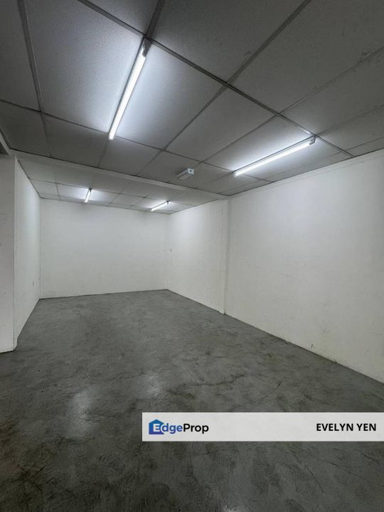 Sri Plentong Commercial Land /Facing Main Road /More Than 250 Parking Lot., Johor, Johor Bahru