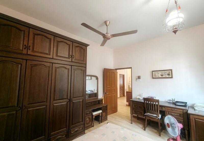 Taman Austin Heights