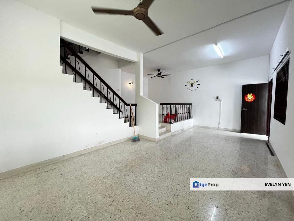 JB Town @ Taman Pelangi / 2-Storey Terrace House /Freehold., Johor, Johor Bahru