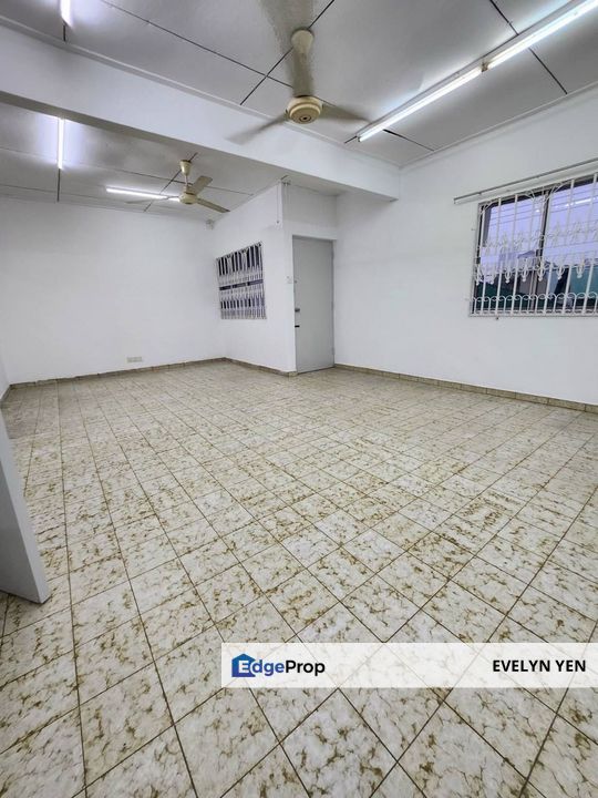 JB Town @ Taman Pelangi @ Double Storey Semi-D / Freehold / Kitchen Extended /Renovated., Johor, Johor Bahru