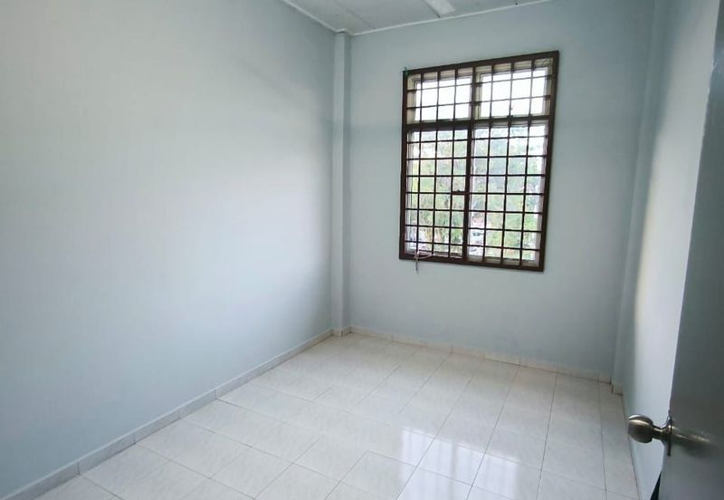 Ria 2 Apartment, Taman Megah Ria