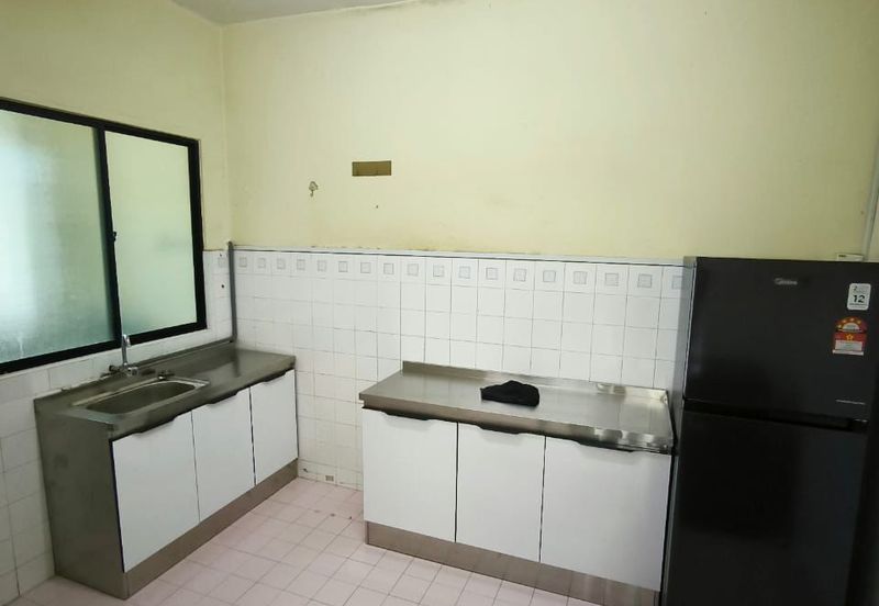 Ria 2 Apartment, Taman Megah Ria