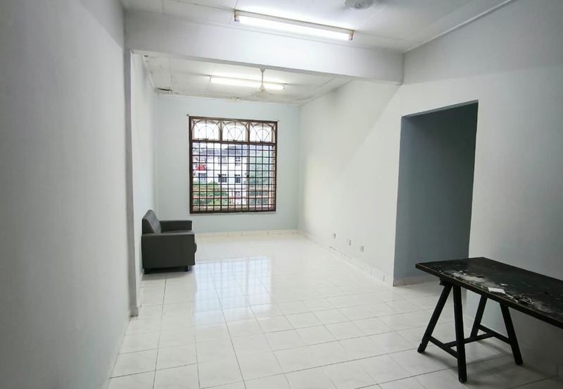 Ria 2 Apartment, Taman Megah Ria