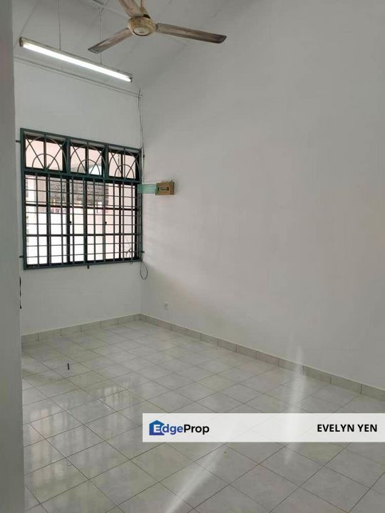 Taman Rinting, Single Storey Terrace House, Freehold., Johor, Masai