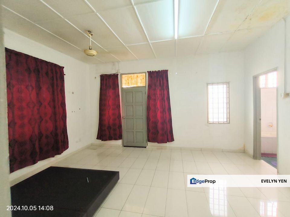 Taman Kota Masai , 2-Storey Semi-D, 4 Bedroom / 3 Bathroom ,Freehold ,Gated & Guarded., Johor, Pasir Gudang