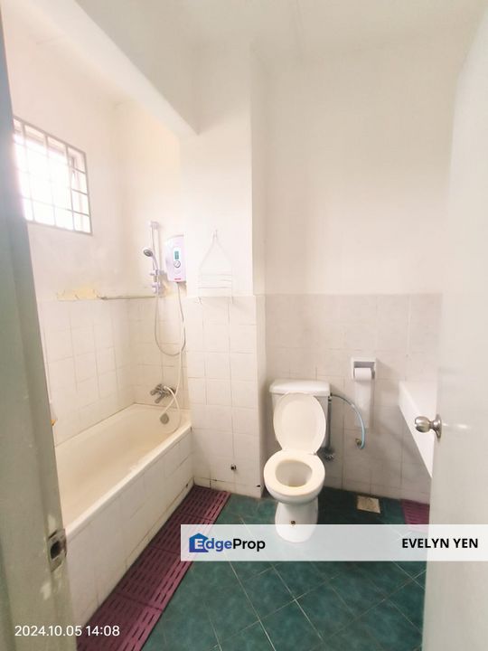 Taman Kota Masai , 2-Storey Semi-D, 4 Bedroom / 3 Bathroom ,Freehold ,Gated & Guarded., Johor, Pasir Gudang