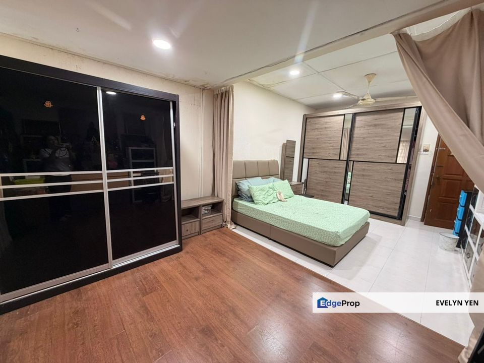 Taman Pelangi, Jb Town, Double Storey Terrace House, Freehold, Renovated. , Johor, Johor Bahru