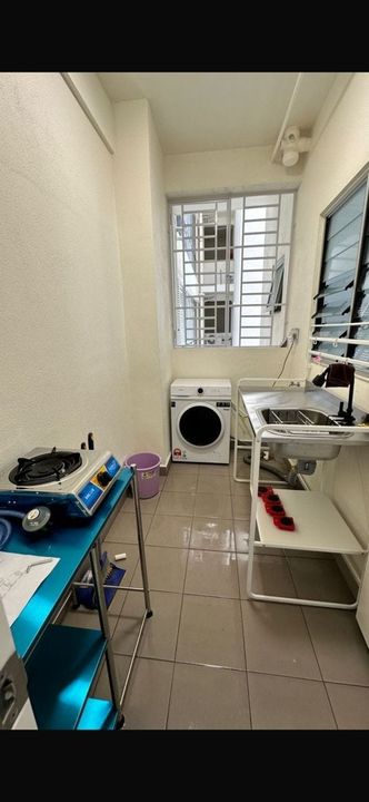 Permas Ville Apartment For Rent , Fully Furnished, 2 Bedroom, 2 Car Park., Johor, Permas Jaya/Senibong