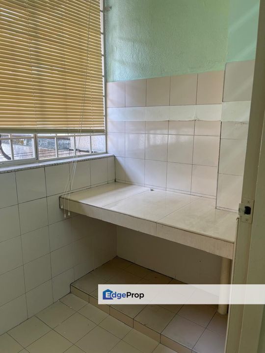 Best Rent Vista Lavender Apartment Puchong Strategic location, Selangor, Bandar Kinrara Puchong