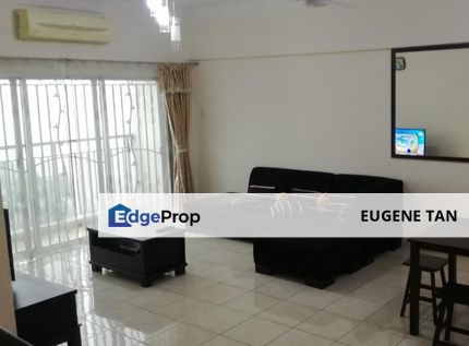 Kelana Mahkota Condo Petaling Jaya near LRT 2 Car park Corner Lot , Selangor, Kelana Jaya